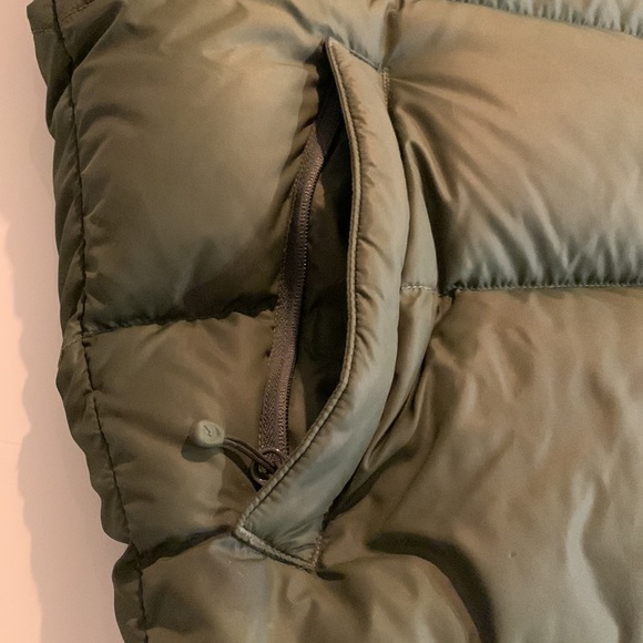 Mountain Equipment Co-op down vest - size L - Picture 6 of 10